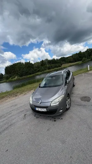 Renault Megane III (2008-2016) 1.6 16V Authentique 2009
