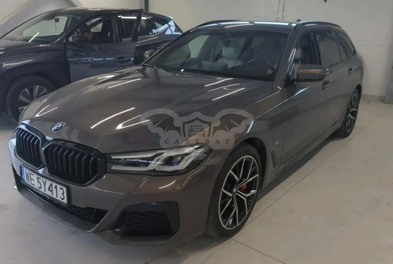 BMW 5 Series G30/G31 (2017-2023) 530i xDrive mHEV M Sport sport 2021