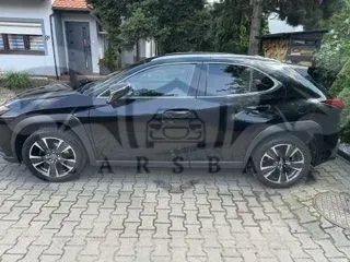 Lexus UX 2022