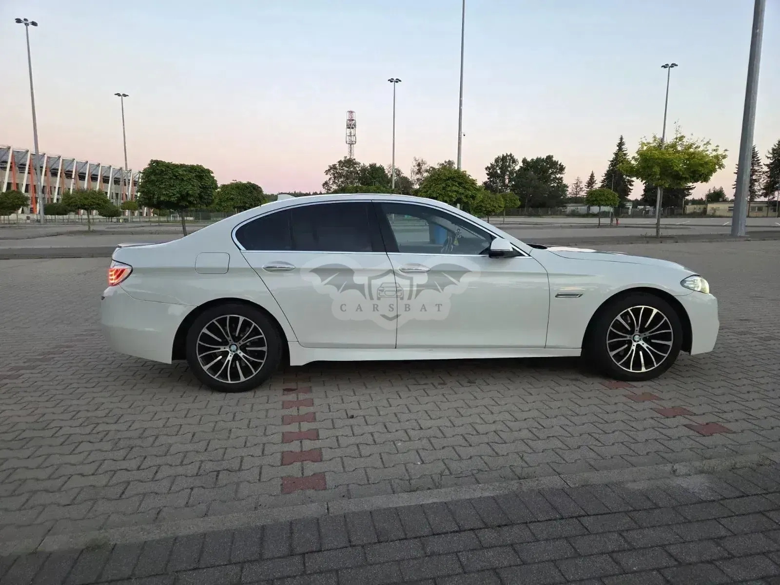 BMW 5 Series F10/F11 (2009-2017) 528i xDrive Sport-Aut Modern Line 2015