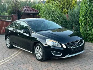 Volvo S60 II (2010-) 2.0T Powershift R-Design 2011