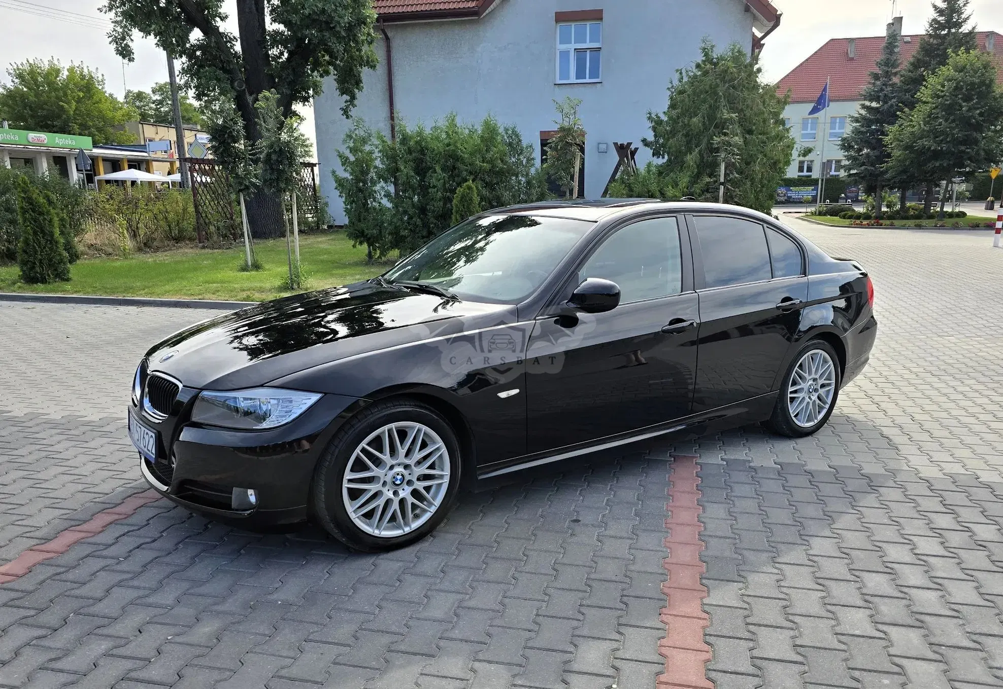 BMW 3 Series E90/E91/E92/E93 (2005-2012) 316d 2011
