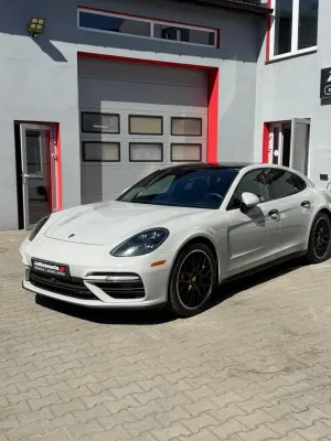 Porsche Panamera Turbo 2018