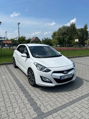 Hyundai i30 II (2012-2017) 1.4 Classic + 2015
