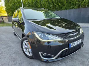 Chrysler Pacifica 2019