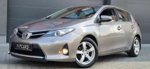 Toyota Auris II (2012-) 1.6 Premium 2013