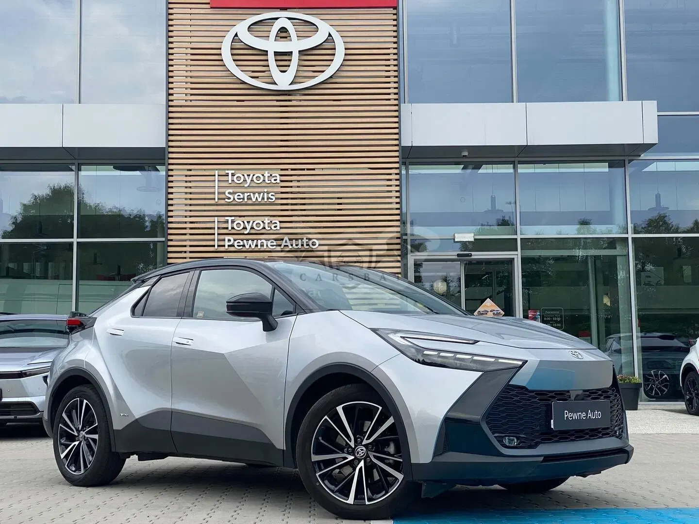 Toyota C-HR 2.0 Hybrid Dynamic Force Executive AWD 2025