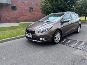 Kia Ceed II (2012-) 1.4 Business Line 2013