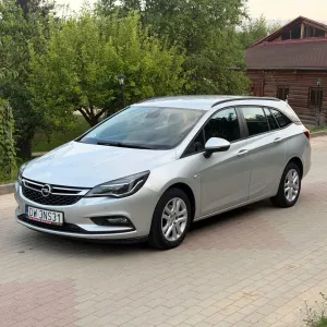 Opel Astra K (2015-2021) 1.6 CDTI Dynamic 2017