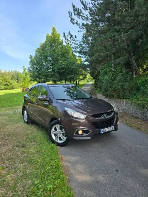 Hyundai ix35 1.7 CRDi 2WD blue Style 2011
