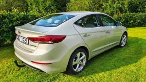 Hyundai Elantra VI (2016-2020) 1.6 Comfort 2017