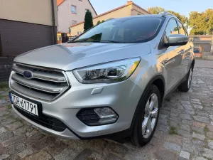 Ford Kuga II (2012-) 2.0 TDCi 2x4 Titanium 2017
