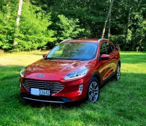 Ford Kuga III (2019 - ) 1.5 EcoBoost FWD Titanium 2023