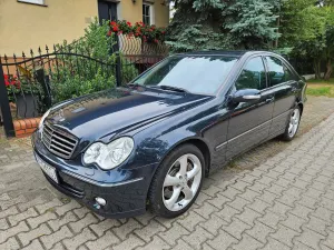 Mercedes-Benz C W203 (2000-2007) 200 CDI Automatik Avantgarde 2005