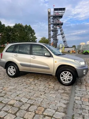 Toyota Rav4 II (2000-2005) 2001