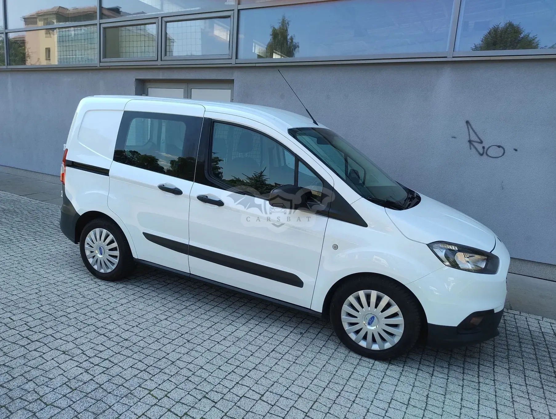 Ford Transit Courier 2021