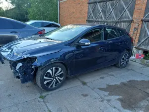 Volvo V40 II (2012-) 2013