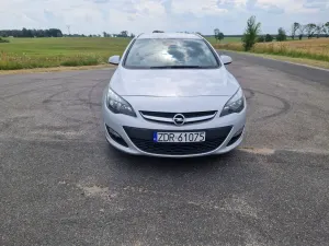 Opel Astra J (2009-2019) 2016
