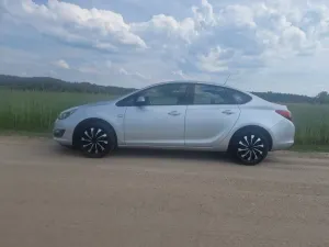 Opel Astra J (2009-2019) 1.4 T Executive 2015