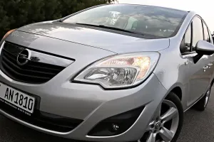 Opel Meriva II (2010-) 1.7 CDTI Active 2011