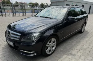 Mercedes-Benz C W204 (2007-2014) 220 CDI DPF (BlueEFFICIENCY) 7G-TRONIC Avantgarde 2012
