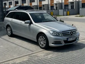 Mercedes-Benz C W204 (2007-2014) 180 BlueEFFICIENCY 7G-TRONIC Elegance 2011