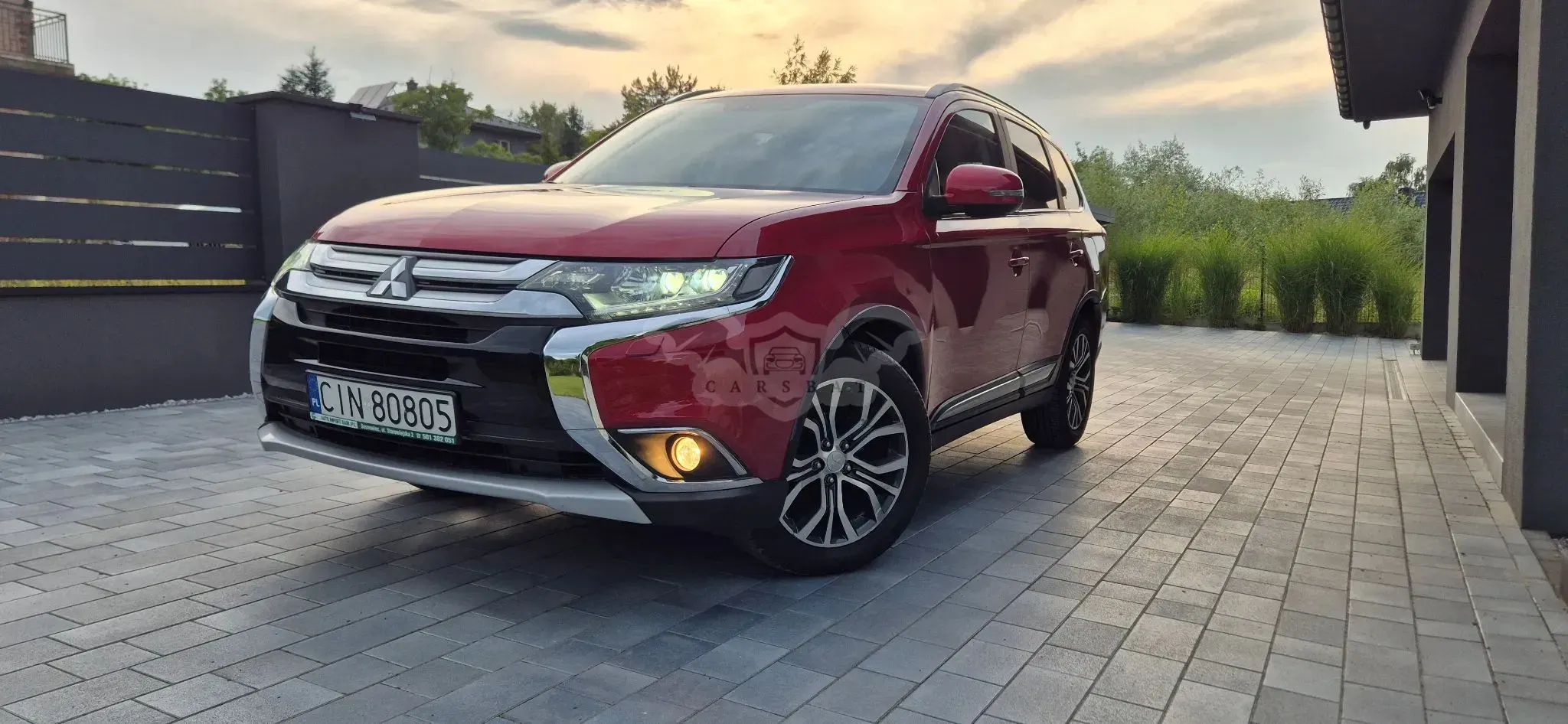 Mitsubishi Outlander III (2012-2022) 2.0 Intense + 4WD CVT 2016