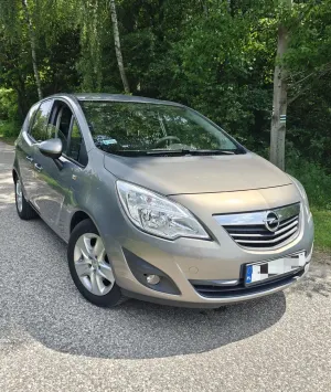 Opel Meriva II (2010-) 1.4 Enjoy 2011