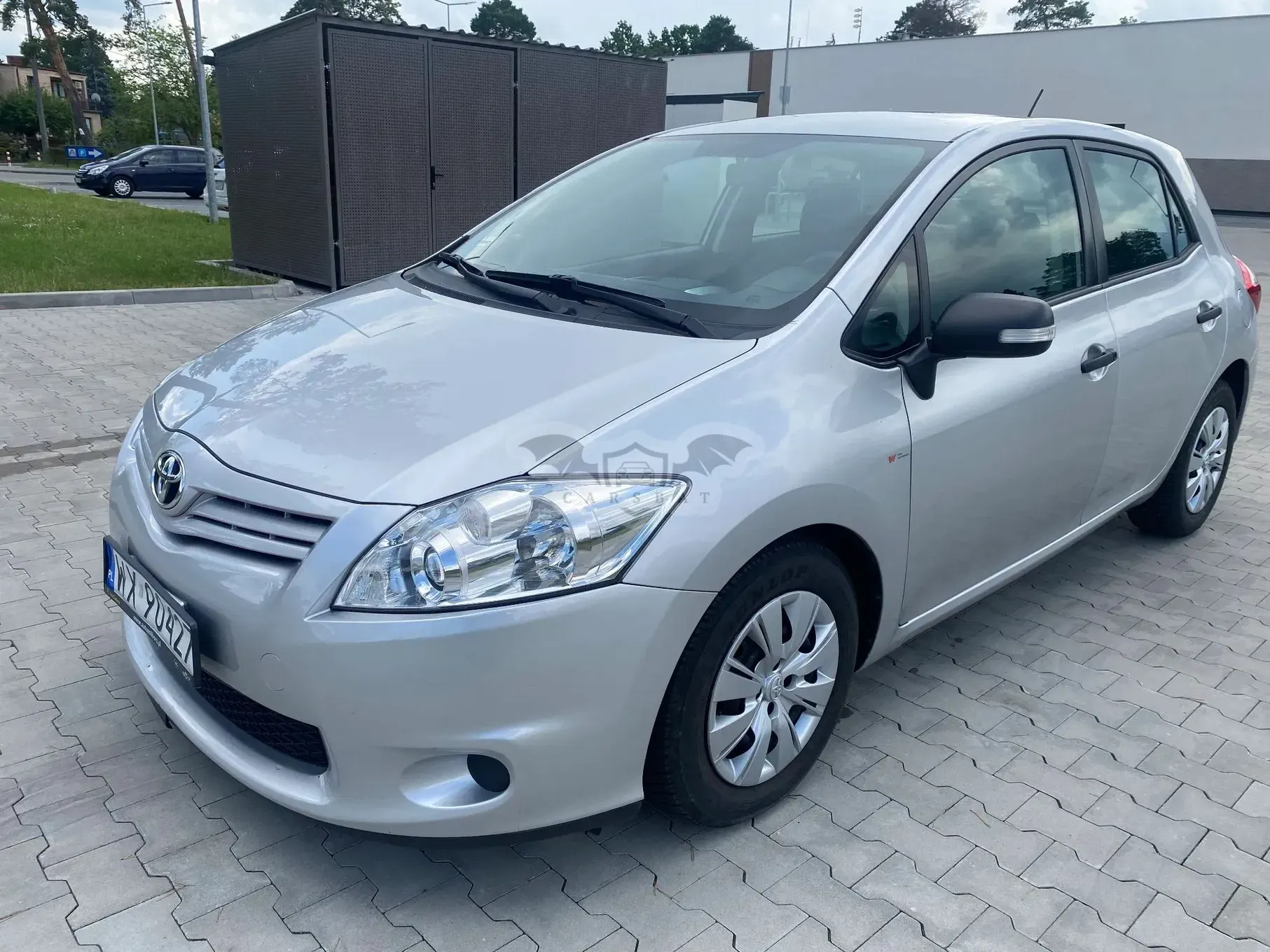 Toyota Auris I (2006-2012) 1.4 D-4D Terra EU5 2011