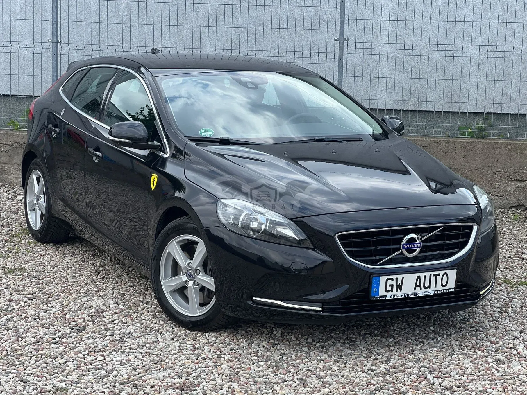 Volvo V40 II (2012-) D3 Momentum 2014