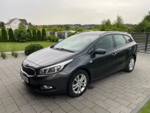 Kia Ceed II (2012-) 1.6 GDI Business Line 2013