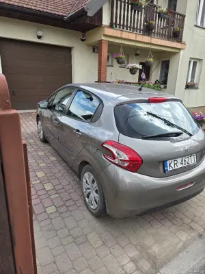 Peugeot 208 I (2012-2019) 1.2 PureTech Active 2012