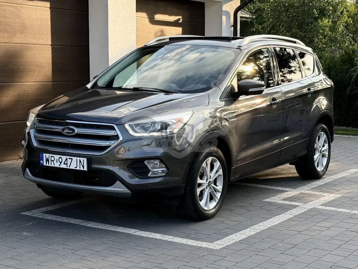 Ford Kuga II (2012-) 1.5 EcoBoost 2x4 ST-Line 2017