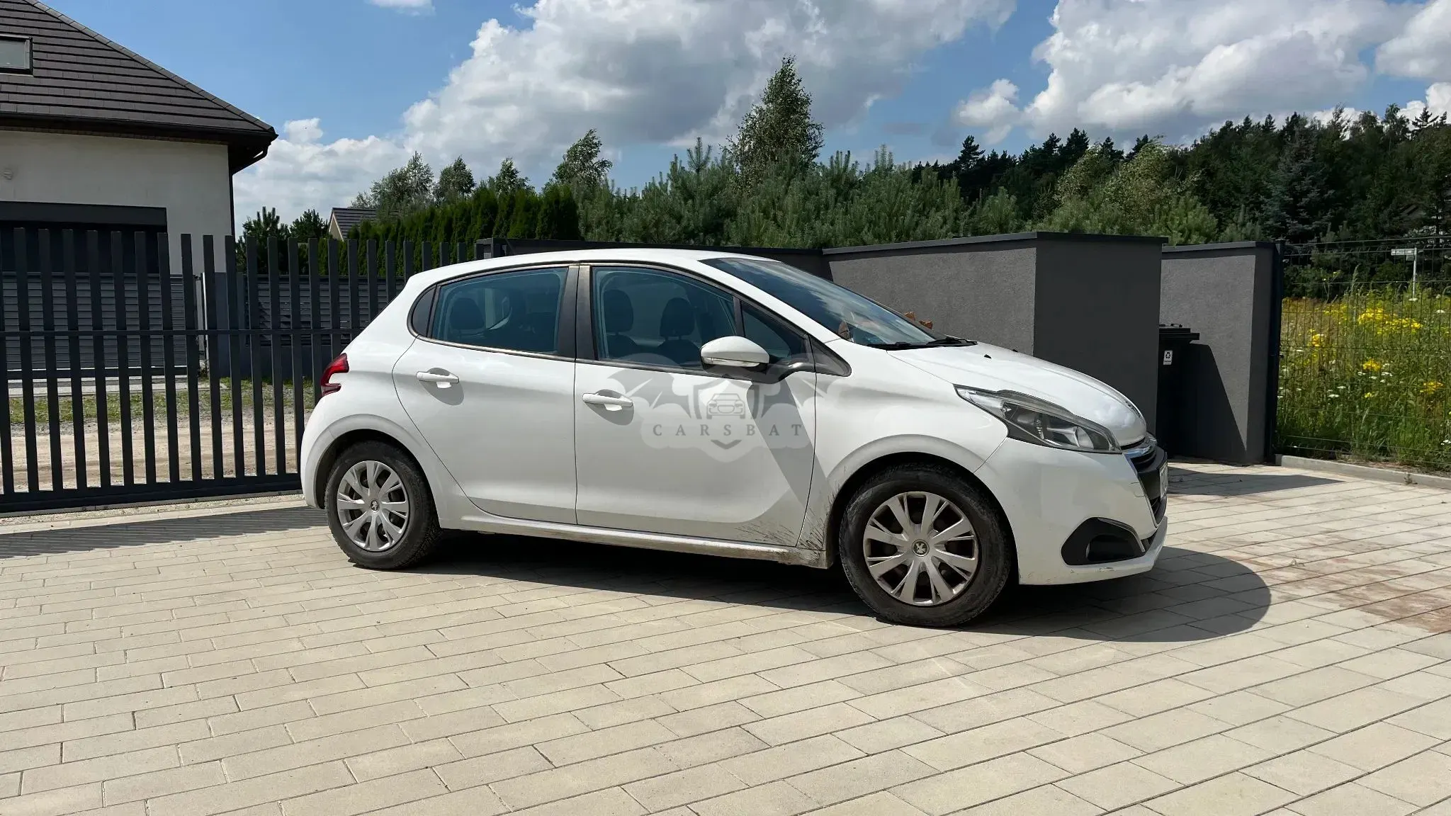 Peugeot 208 I (2012-2019) 1.6 BlueHDi Active 2015