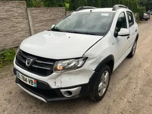Dacia Sandero II (2012-2020) 0.9 TCe Laureate 2014