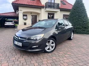 Opel Astra J (2009-2019) 1.4 T Cosmo 2012