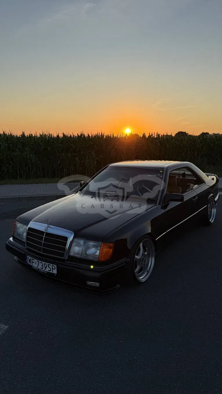 Mercedes-Benz E 1990