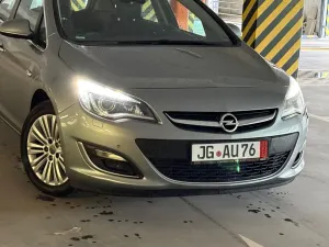 Opel Astra J (2009-2019) 2013