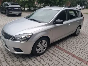 Kia Ceed I (2006-2012) 1.4 Comfort + 2011