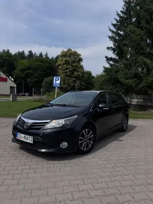 Toyota Avensis III (2009-) 2.0 D-4D Active 2014