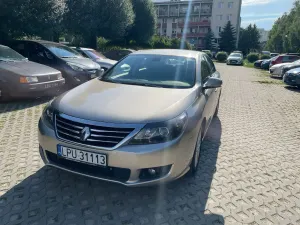 Renault Latitude (SM5) 2012