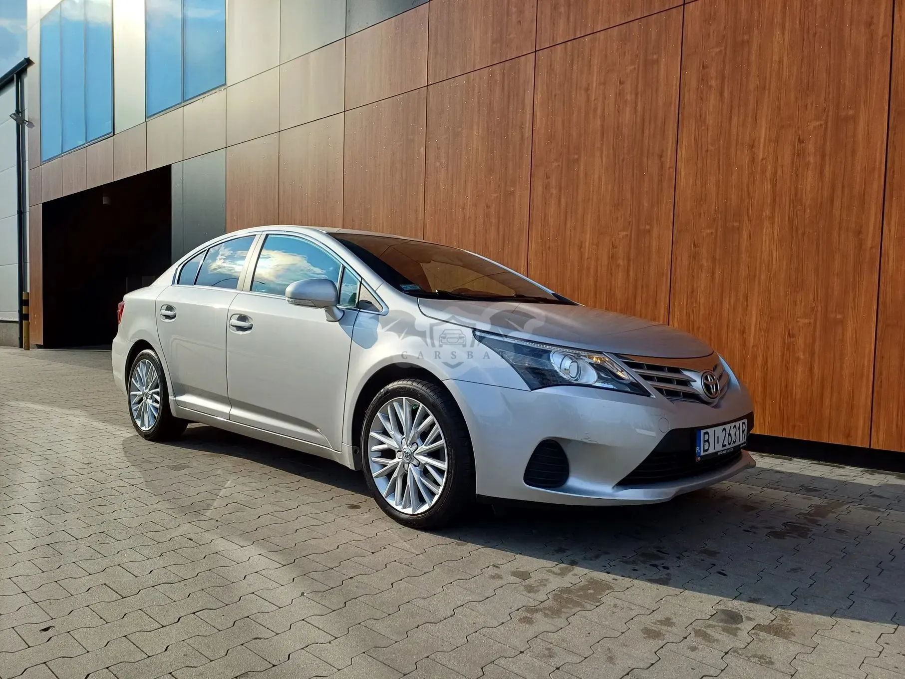 Toyota Avensis III (2009-) 2.0 D-4D Luna 2013