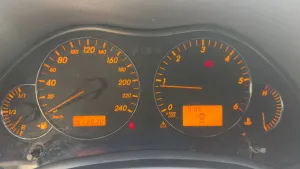 Toyota Avensis II (2003-2009) 2.2 D-4D Prestige 2006