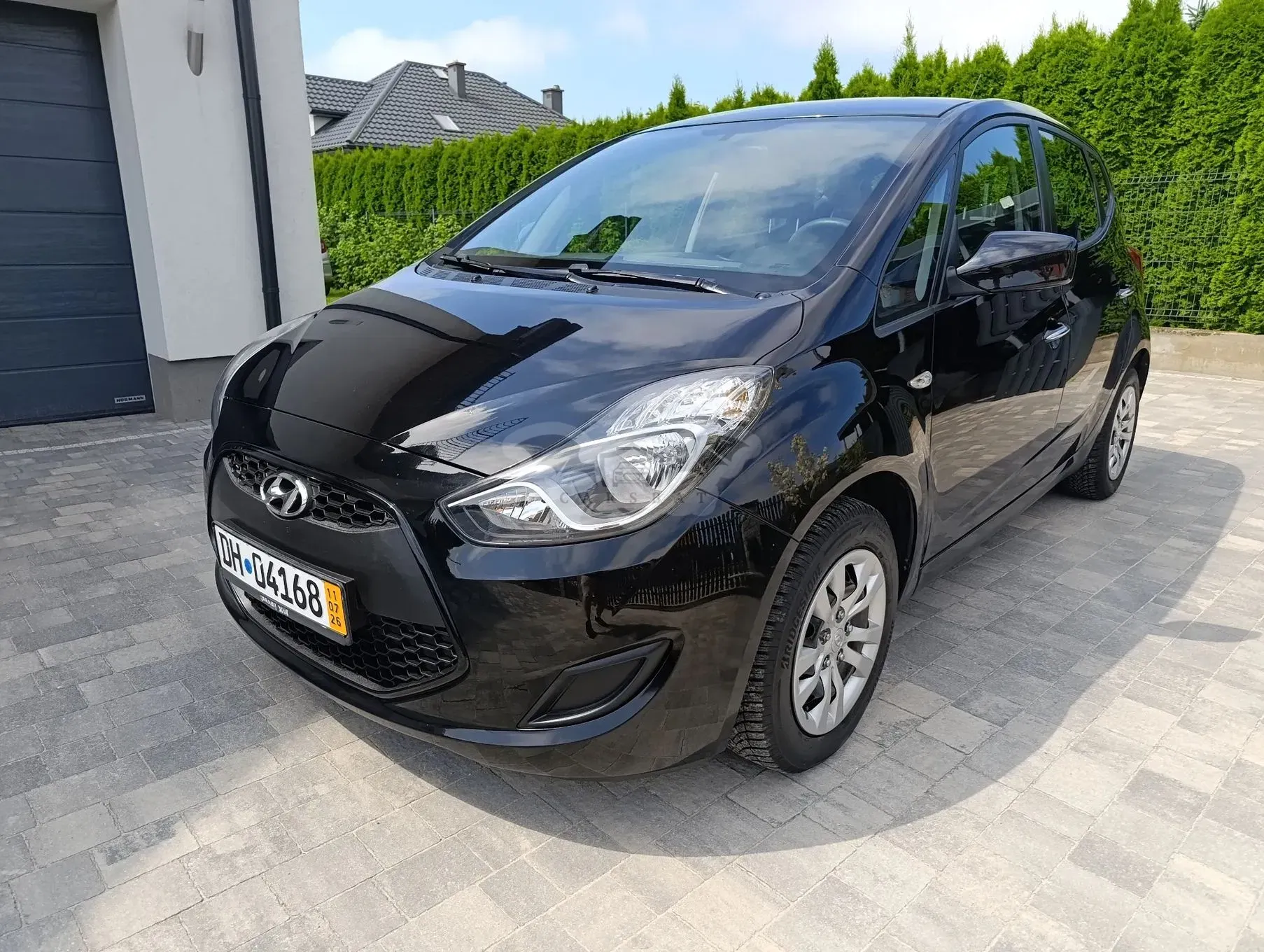Hyundai IX20 1.4 blue YES Gold 2015
