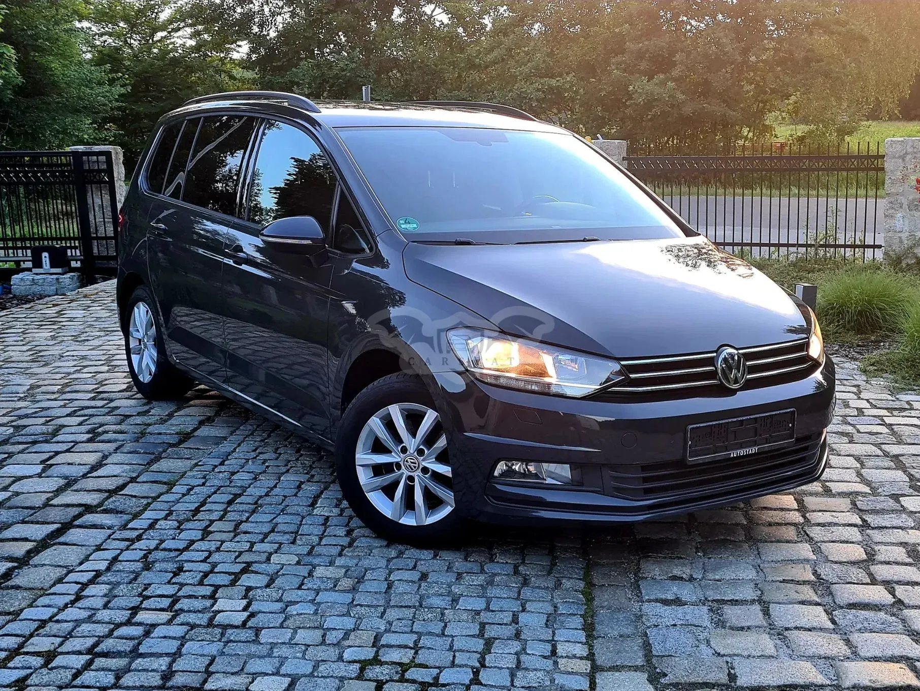 Volkswagen Touran III (2015-) 1.6 TDI DPF BlueMot Trendline 2015