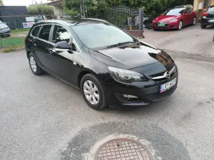 Opel Astra J (2009-2019) 1.4 Turbo ecoFLEX Start/Stop Edition Sport 2015