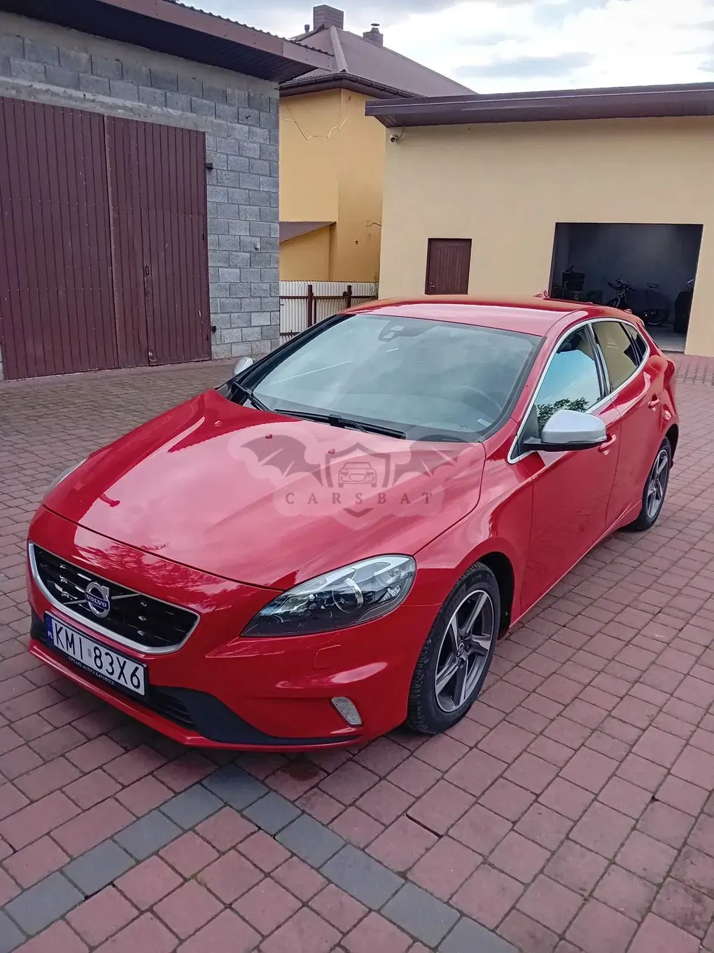 Volvo V40 II (2012-) D2 Drive-E R-Design Momentum 2015
