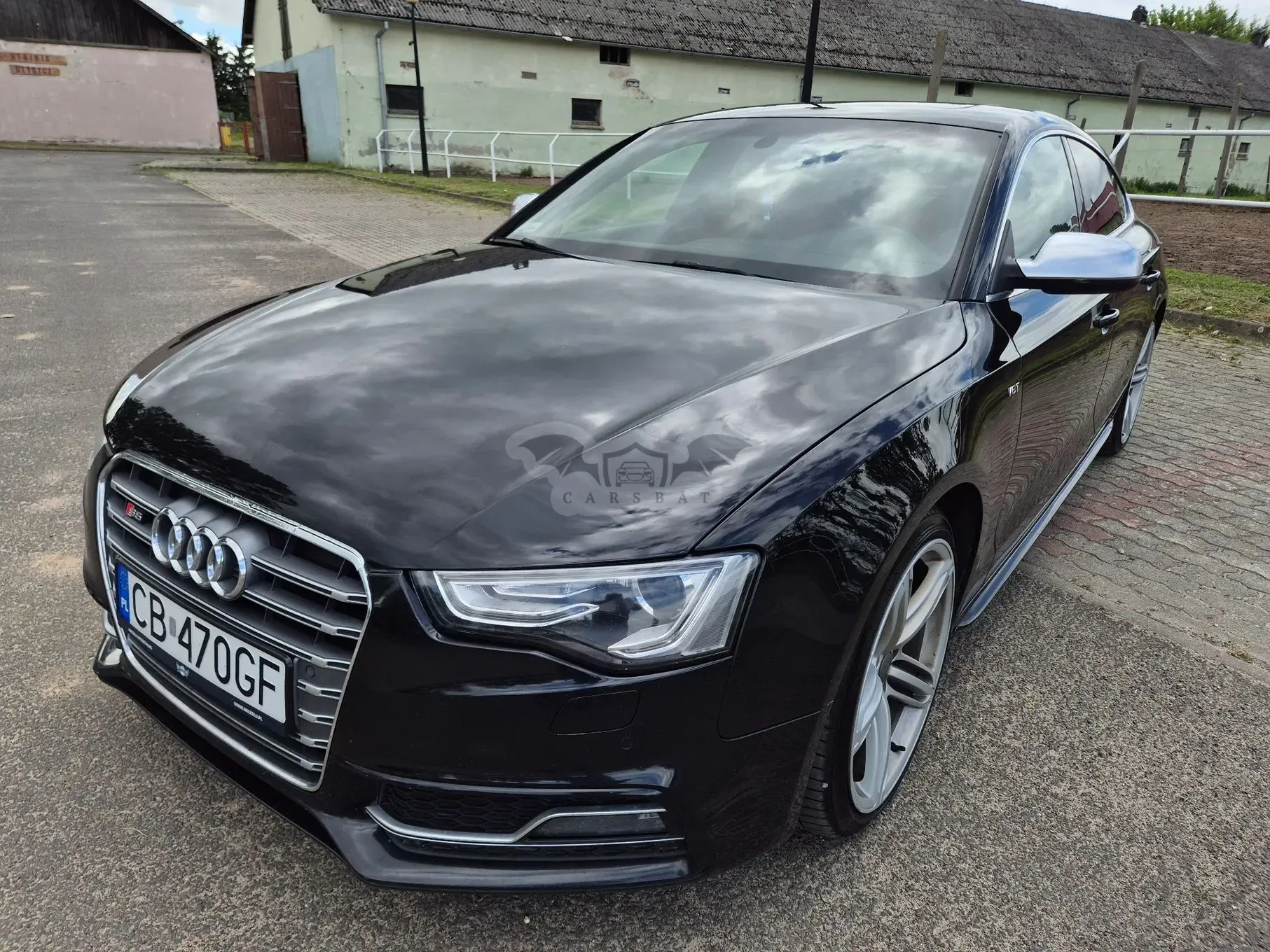 Audi S5 ver-3-0-tfsi-quattro-s-tronic 2012