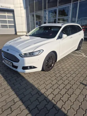 Ford Mondeo Mk5 (2014-) 2.0 TDCi Trend PowerShift 2015