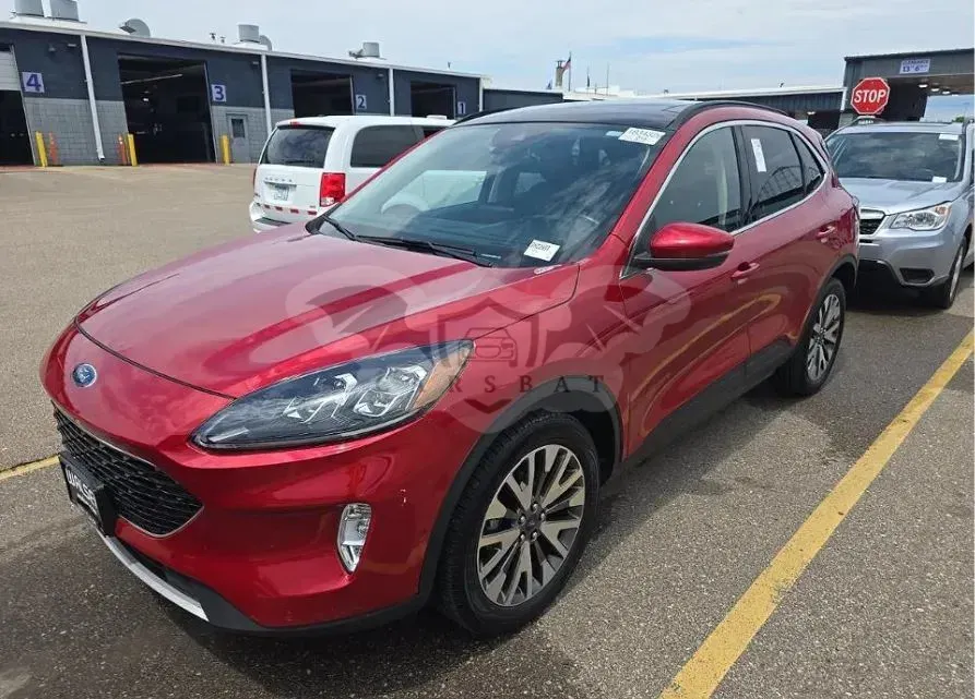 Ford Kuga III (2019 - ) 2.0 EcoBoost 4x4 Titanium 2020